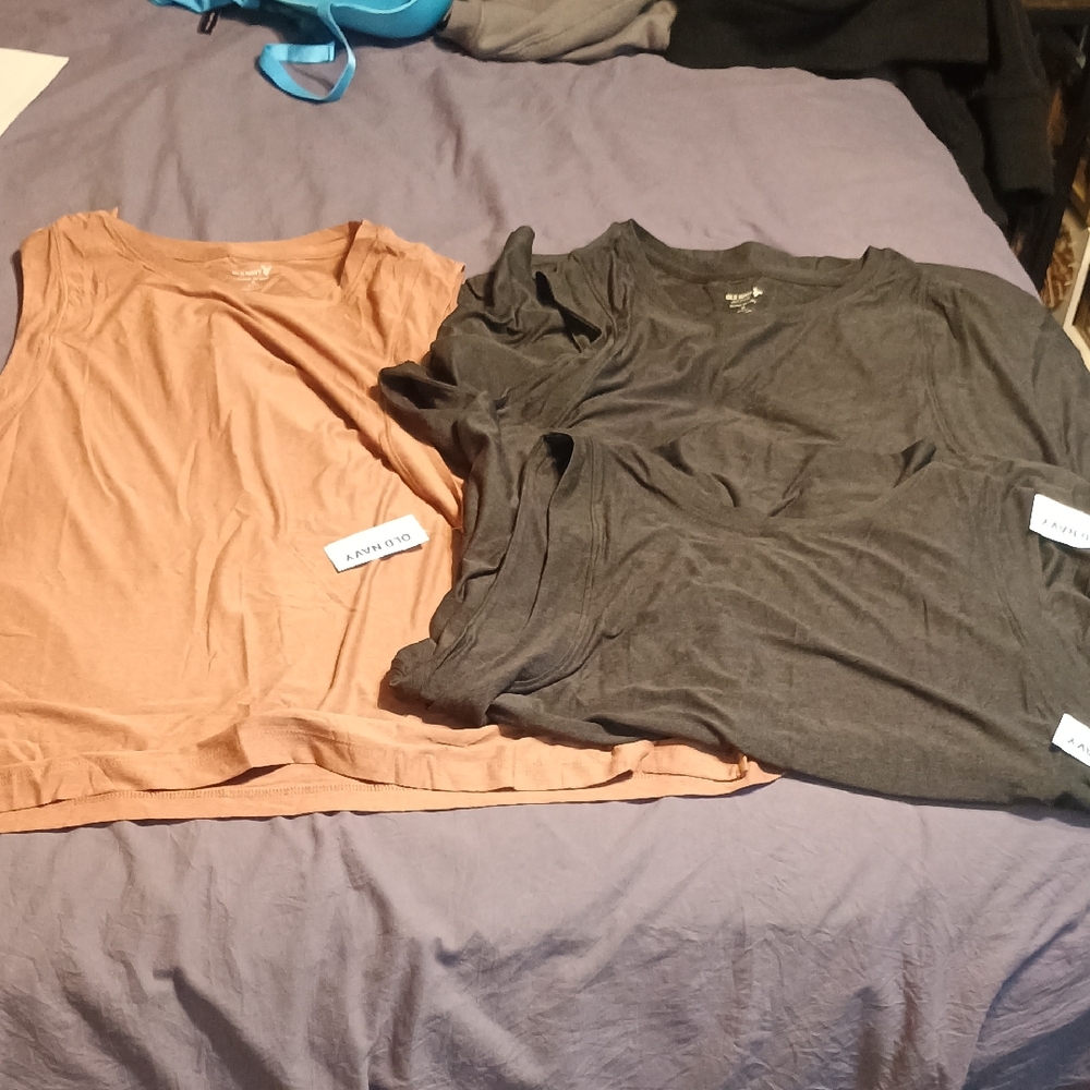 Old Navy Sleeveless Tops